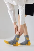 Unstoppable Comfort: Cozocks Men’s Soft Mid-Calf Socks for Every Workout