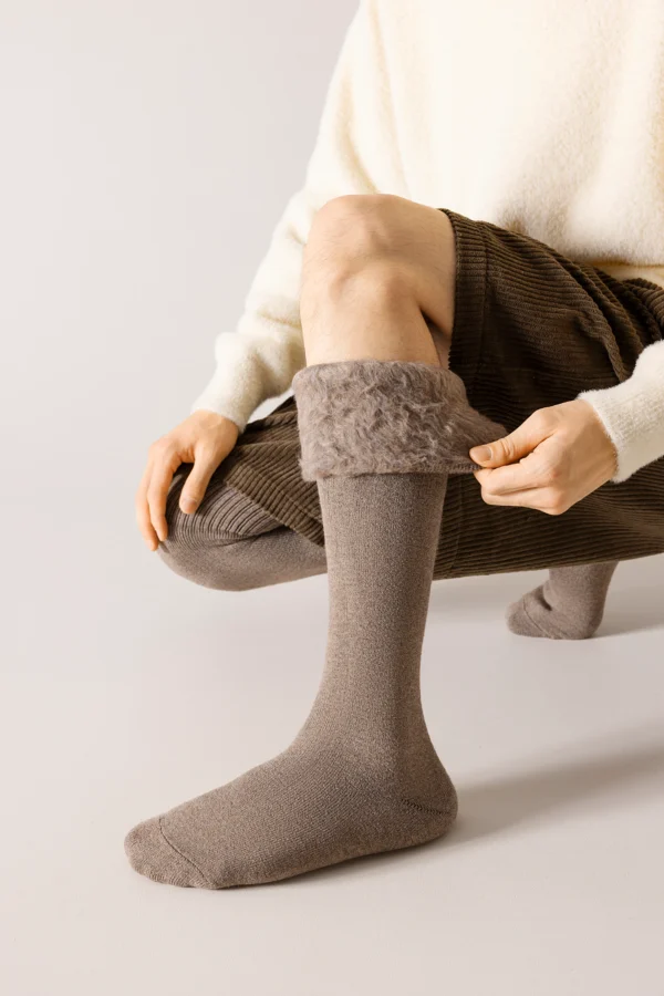 Thick Fleece Comfort Winter Socks for Men & Women - Image 4